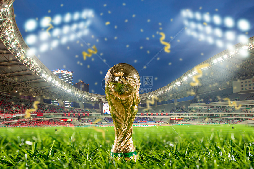 莫德里奇回忆热刺生涯，未能如愿加盟切尔西，反而成就皇马传奇