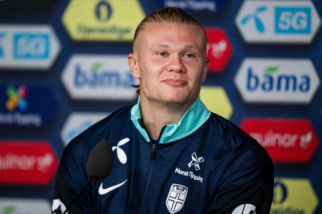 马卡：因负面争议，博阿滕在巴萨进行教练课程时遭球迷批评