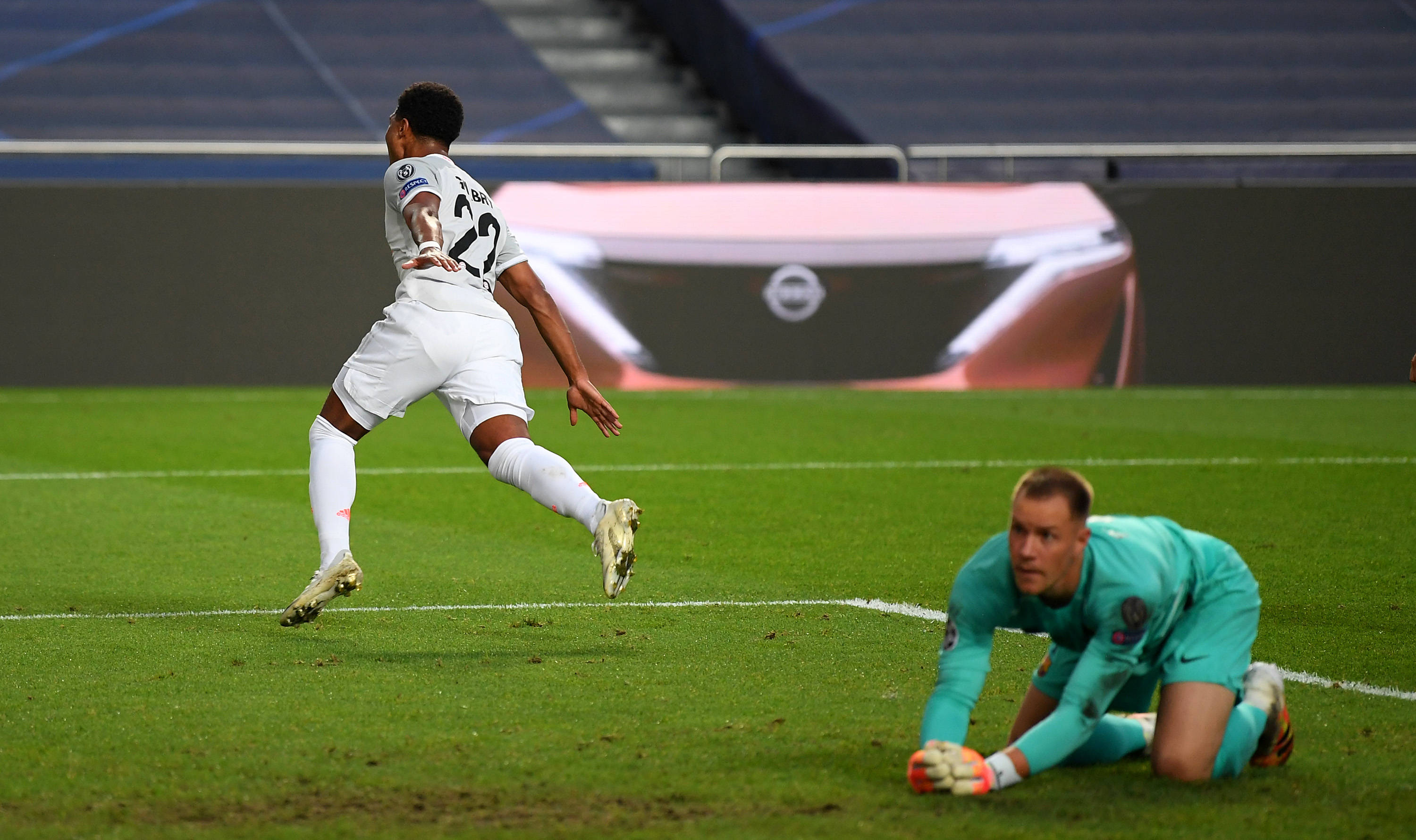 名宿：尼科-帕斯像托蒂，他是意甲最好的球员理应回皇马效力