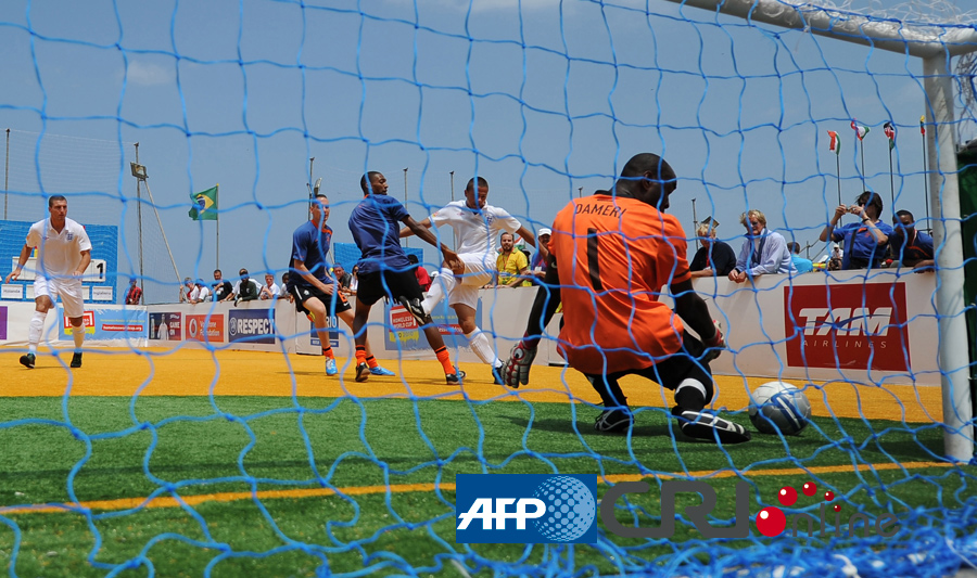 梅西：我一定会回到巴塞罗那，那里始终是我的家（梅西：我终会重返巴塞罗那，那是我永远的家）